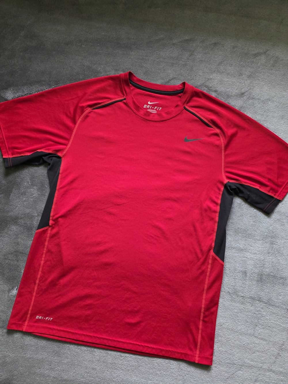 Nike Red Short Sleeve Dri-FIT Athletic Tee with Black Panels